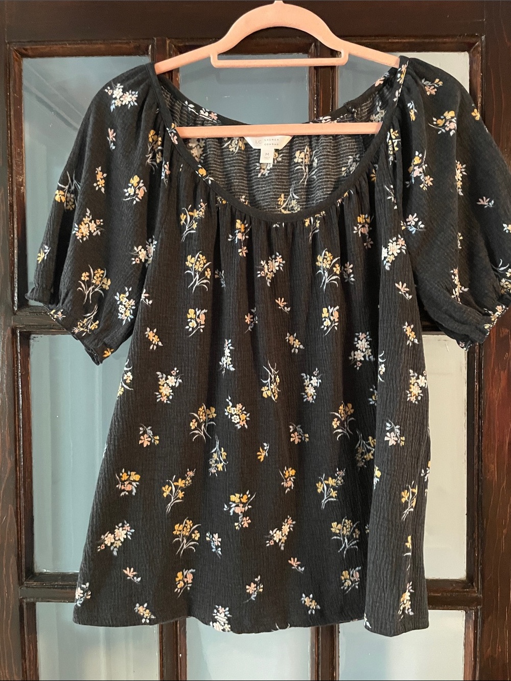 LC Lauren Conrad Black Floral Scoop-Neck Puff Sleeve Blouse
